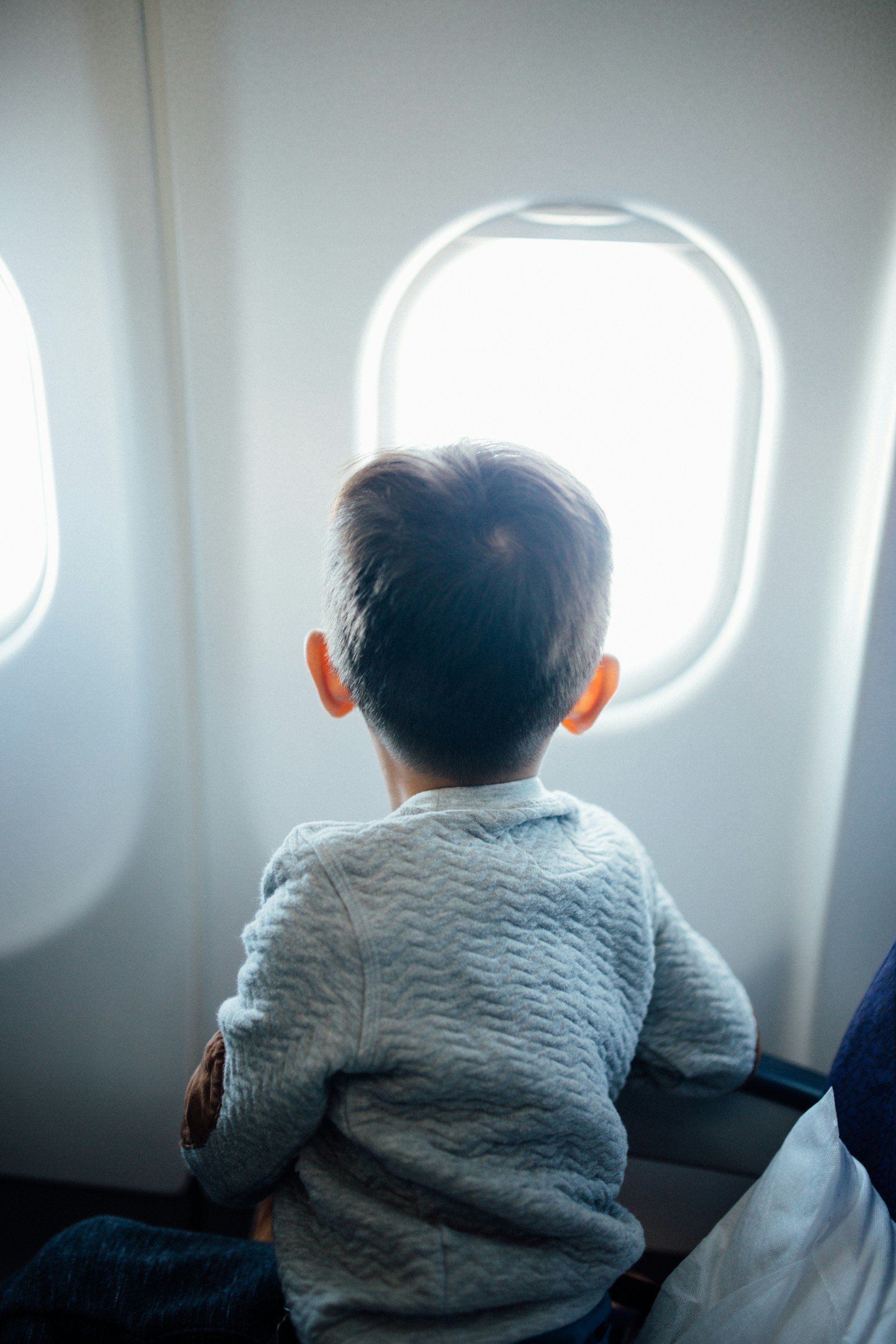 9 Tips for Flying with Toddlers and Young Kids